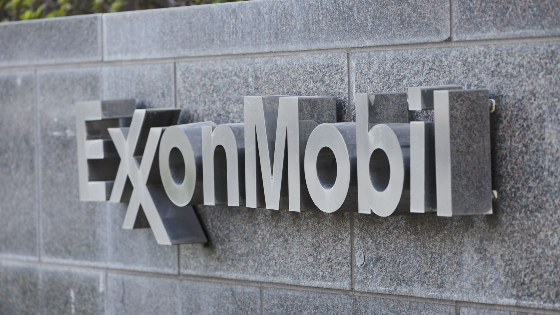 ExxonMobil and XTO contribute millions to colleges and universities