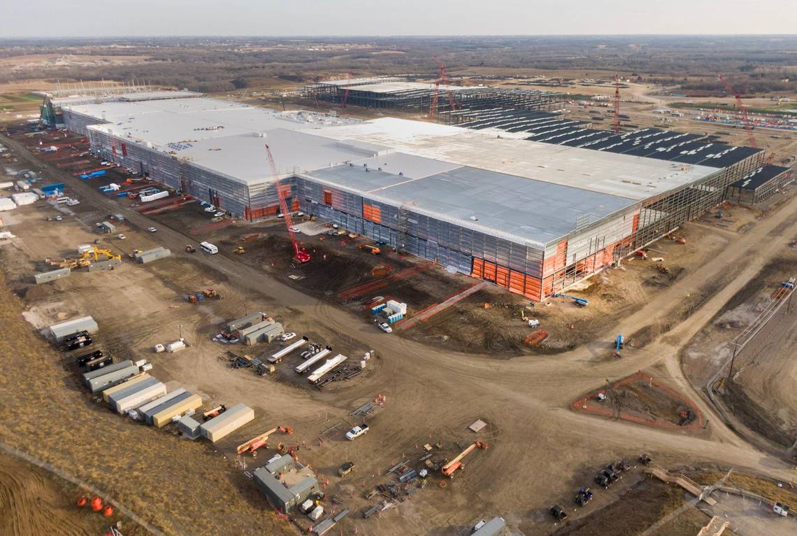 Panasonic expects 4 billion Kansas battery plant to begin production